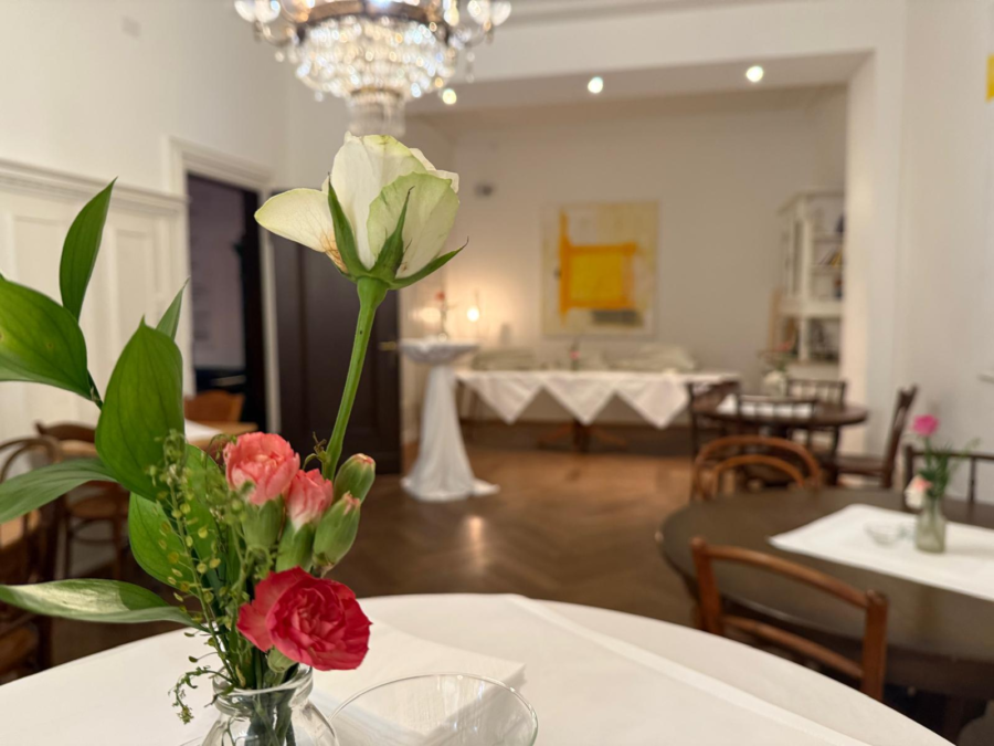 B295f3b6 ec6d 443f a7ae acb27be6ac31