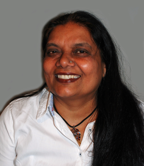 Aneeta Dhingra fue Interview ohne Schatten Autokorrektur